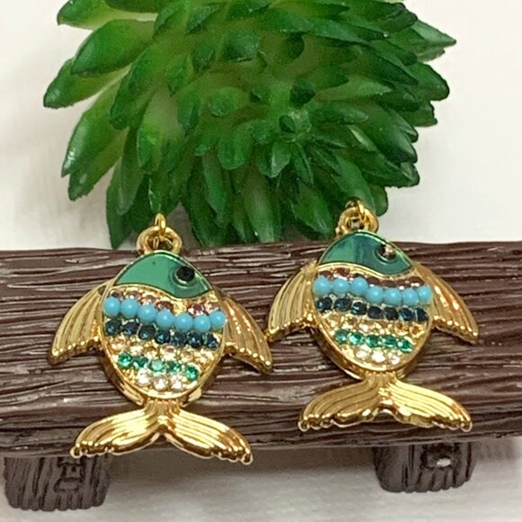 Fish Earring, Fishing Earring, Fish Jewelry, Gift Idea, Silly Animal Earrings - Picture 2 of 8